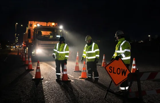 Hi-vis FR workwear at night